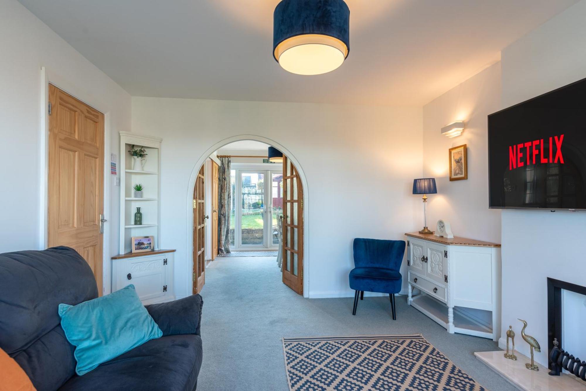 Port View House 3-Bedroom Self Catering Family Home With Garden Near Cardiff Exteriör bild