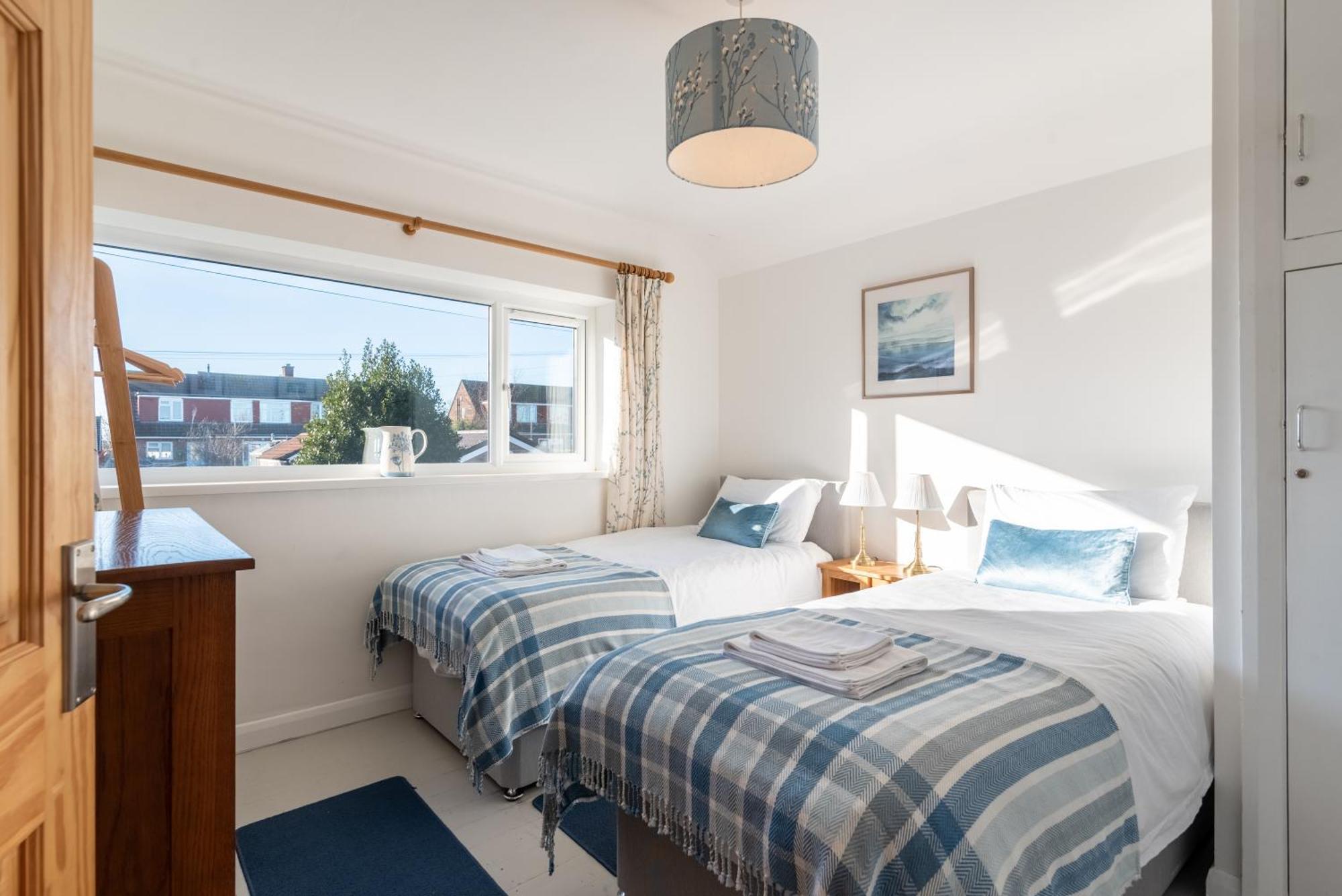 Port View House 3-Bedroom Self Catering Family Home With Garden Near Cardiff Exteriör bild